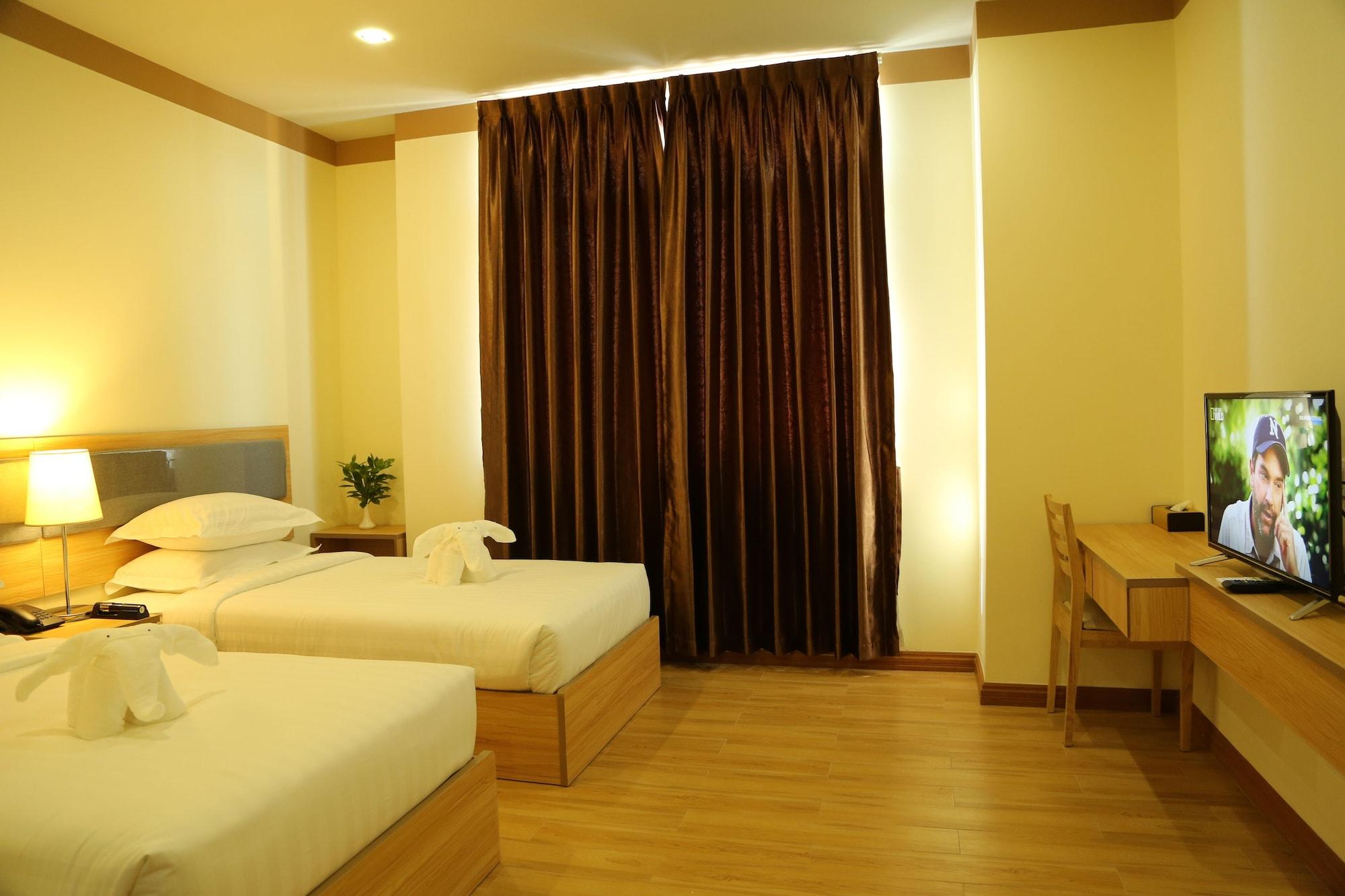 Vegas Hotel - Nay Pyi Taw Naypyidaw Luaran gambar